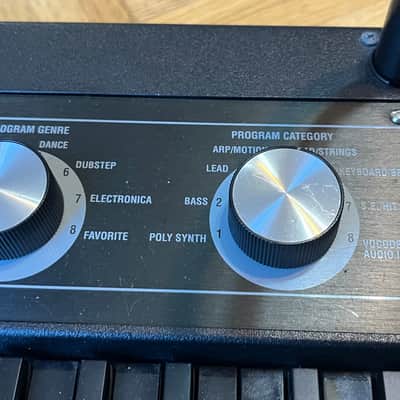 Korg microKORG XL+ BKBK Limited Edition Black on Black Synthesizer/Vocoder image 4