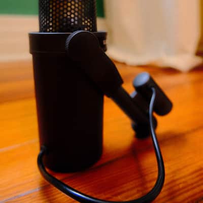 Shure SM7B + Crimson Audio Mogaine Mic Booster image 8