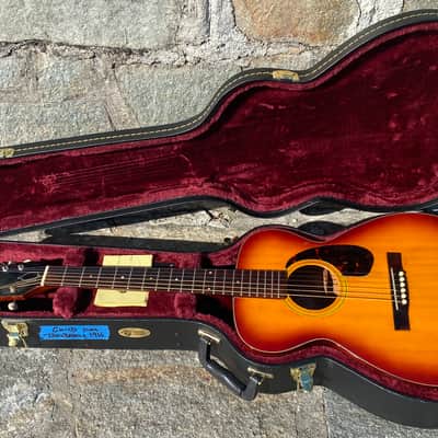 Guild F-20 Troubadour 1966 - Sunburst image 18