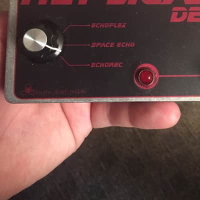 Electric Death Pedals Replicant Delay image 2