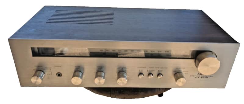 AKAI AA-1010 Stereo Integrated Amplifier Vintage Hi-Fi Audio Receiver - JAPANESE