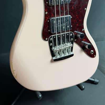 Squier FSR Paranormal Rascal Bass 4-String Bass Guitar Shell Pink Finish image 3