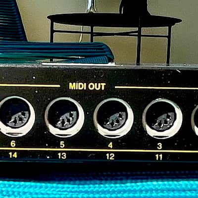 Opcode STUDIO 4 OMS MIDI INTERFACE 1993 - black image 4