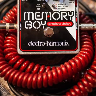 Electro-Harmonix Memory Boy Analog Delay Pedal image 2