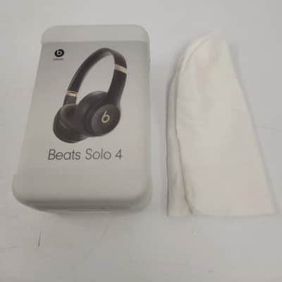 Apple Beats Solo 4 MC2L4LL/A imagen 1