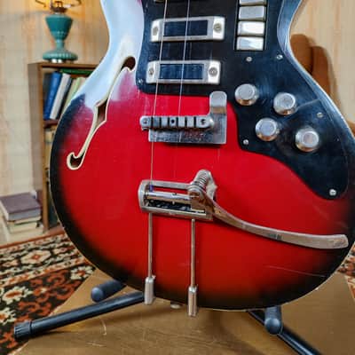 Jolana Spesial Tornado Vintage Electric Guitar Soviet USSR Tremolo bar 360 Strat Semi Hollow image 3