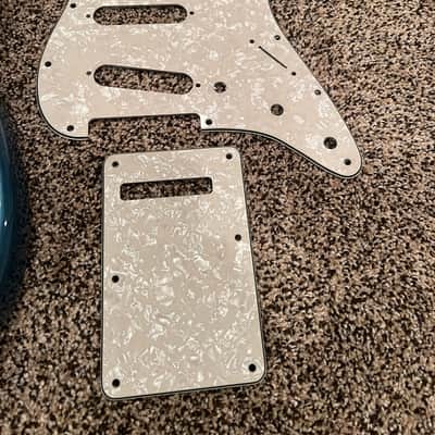 1995 Fender Stratocaster (Made in Mexico) – Blue – Fender Gig Bag + NEW Pearl Pickguard – Clean Player image 10