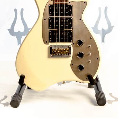 Daion Barbarian White Electric Guitar w/ Original Daion Branded Hardshell Case image 1