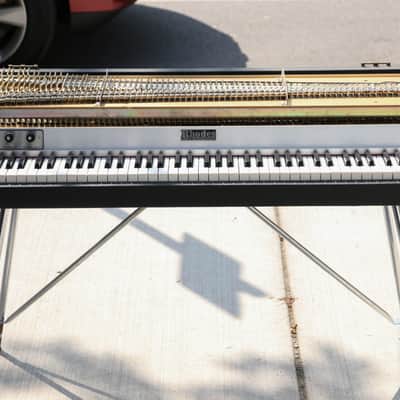 Fender Rhodes 88 with Super Satellite System 1976 image 11