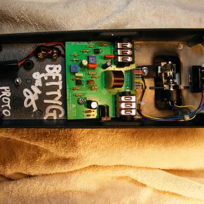 Joe Gagan 'Betty G' germanium hybrid wah, 18 volts image 6