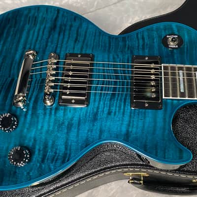 NEW! Gibson Les Paul Custom Peacock Widow - Monster Flame Top! Limited Edition - Weighs in at only 8 lbs!! - Authorized Dealer - G07572 image 3