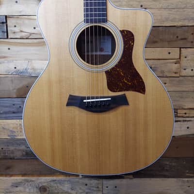 Taylor 214CE Walnut Back and Sides imagen 1