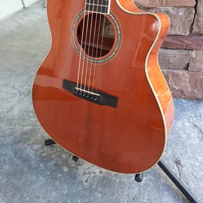 USA Larrivee LV-05 MH Mahogany Top A/E image 1