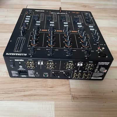 Allen & Heath XONE:43C 4+1 Channel DJ Mixer with Soundcard 2010s - Black image 3