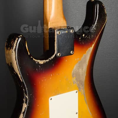 Fender Custom Shop Masterbuilt Greg Fessler 63 Stratocaster Relic  2025 -  3 Tone Sunburst (COD 2143UG) image 17