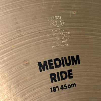 Zildjian 18" A Series Medium Ride Cymbal 1728g  - Traditional image 2