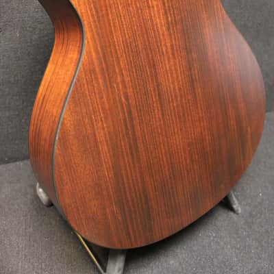 Taylor 322E 12 FRET 2020'S - MAHOGANY SHADED EDGEBURST image 11