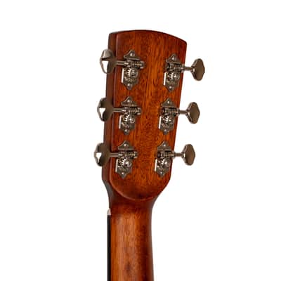 Gold Tone The Dread: Acoustic-Electric All Solid Wood Guitar with Bag - Satin Burst image 5