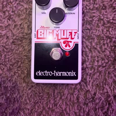Electro-Harmonix Nano Big Muff Pi Distortion / Sustainer 2013 - Present - White / Black / Red image 1