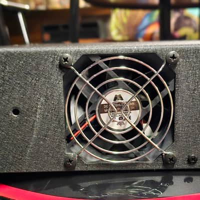 Eden Amplification WT550 Bass Head 2010s - Gold image 5