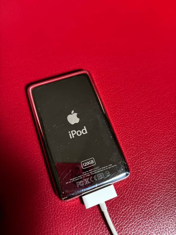 Apple iPod | Reverb
