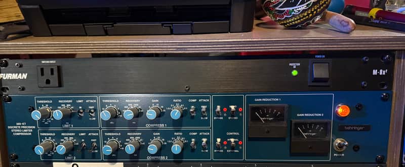 Behringer 369 2-Channel Compressor/Limiter image 1