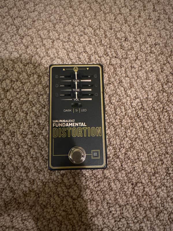 Walrus Audio Fundamental Distortion