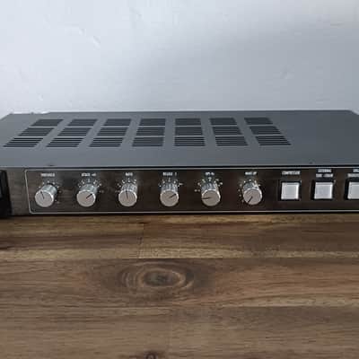 Warm Audio BUS-COMP stereo VCA Bus Compressor image 4