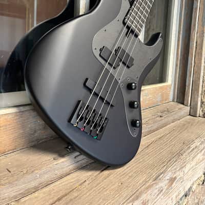 Brubaker JXB USA 4 Performance Series bass 2025 - Black satin image 2