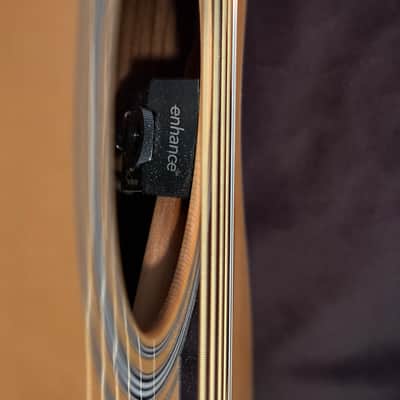 Martin OMC-28E 2016 image 9