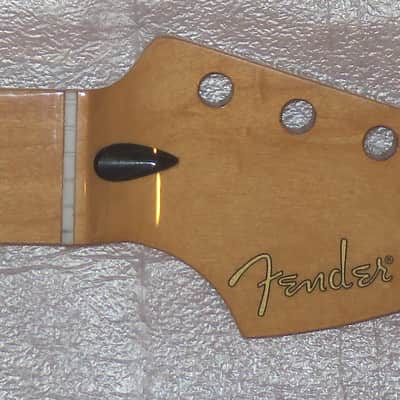 Fender® Sub-Sonic Baritone Strat Maple Neck~27" Scale~22 MJ Frets~9.5"~Brand New image 3