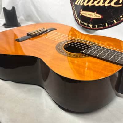 Alvarez Regent 4103 Classical Acoustic Guitar image 16