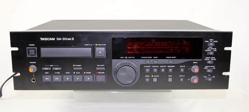 TASCAM DA-30 MKII Professional DAT Recorder Excellent just serviced NICE image 1