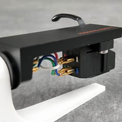 Ortofon 520 MK II MC Cartridge w/ Headshell In Excellent Condition image 8