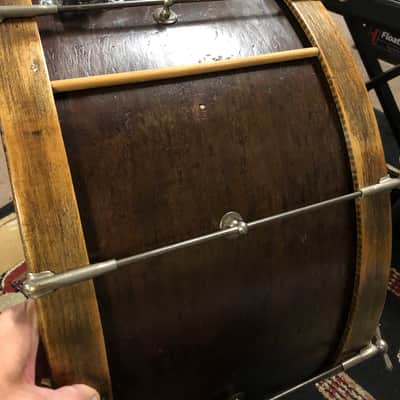 Ludwig&Ludwig 26" Single Tension Marching Bass Drum 1920's - Walnut image 5