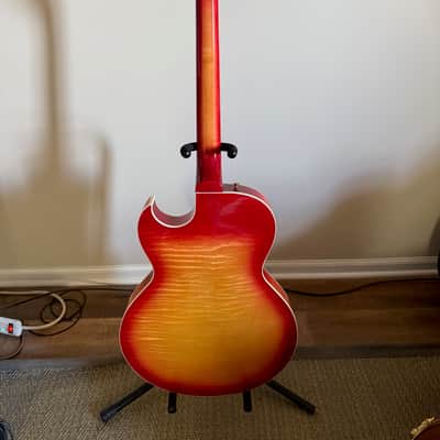 Gibson ES-137 Classic 2002 - 2011 - Cherry Sunburst image 4