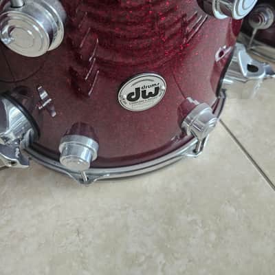 DW Collector’s Series 6-Piece Drum Set w/ Matching Snare & 6 Padded Bags – Ruby Red Glass Glitter with soft cases. image 9