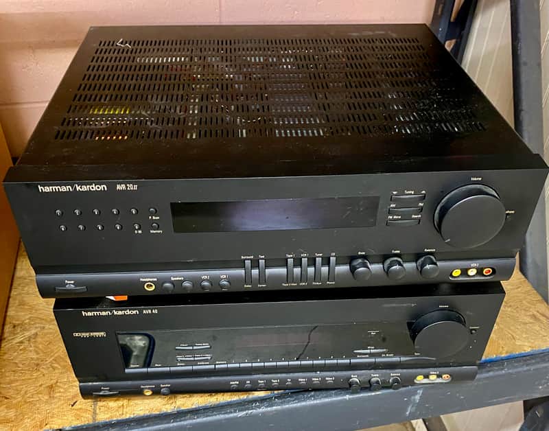 1997 Harman Kardon AVR 20ii 5.1 Surround Receiver *Parts* image 1