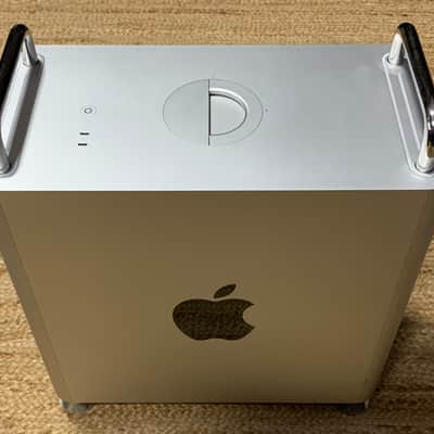 Apple Mac Pro 7,1 2019 - Silver image 2