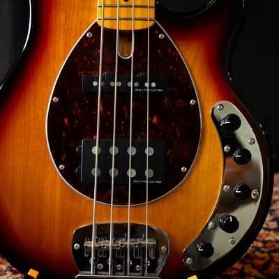 Sire Marcus Miller Z7 Bass 3-Tone Sunburst Excellent Condition W/ Hardcase. image 6