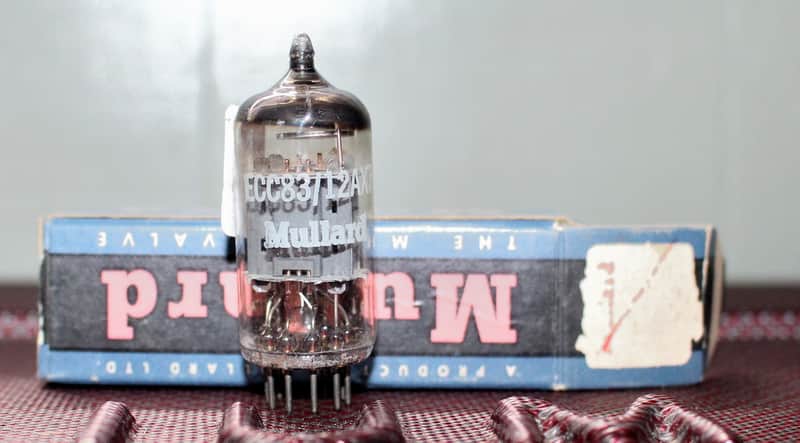 MULLARD ECC83 BLACKBURN 12AX7 I61 TIGHT BALANCE SHORT PLATE COPPER GRID POST TEST NOS+ IN BOX VINTAGE 1963 image 1