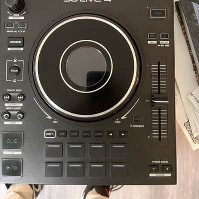 Denon SC LIVE 4 Standalone 4-Deck DJ System image 4