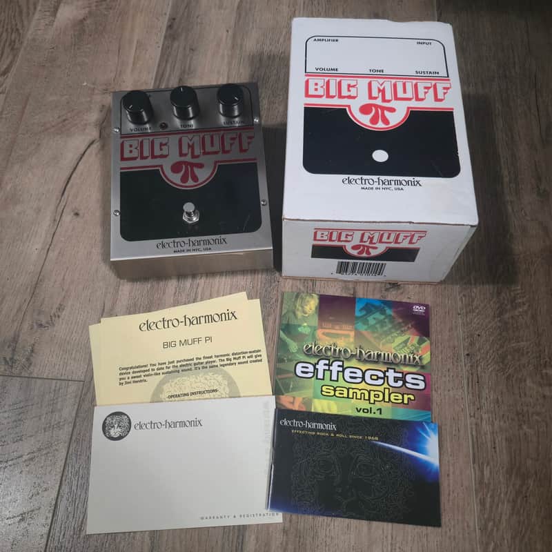 Electro-Harmonix Big Muff Pi 2000 - Present - Silver / Black / Red image 1