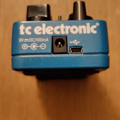 TC Electronic Flashback Delay & Looper 2014 - 2017 - Blue image 5