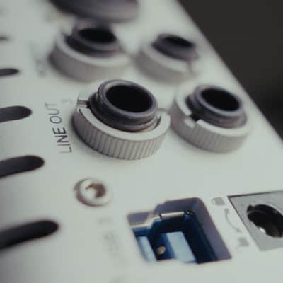 Apollo Twin DUO Heritage Edition USB (Includes 8 Plugins) image 9