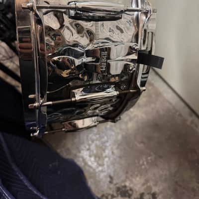 Gretsch GB4164HB Brooklyn Hammered Chrome Over Brass 6.5x14" 10-Lug Snare Drum 2012 - Present - Chrome-Plated image 3
