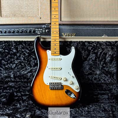 2016 Fender Eric Johnson Stratocaster 2 Tone SB image 16