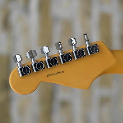 Fender American Professional II Stratocaster HSS - Olympic White image 5