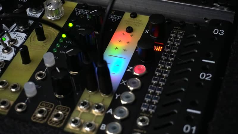 Voltage Indicating Multiple - Eurorack - Modular synth - 4HP 3U image 1