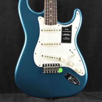 Fender Vintera III Late '60s Stratocaster Ocean Turquoise Rosewood Fingerboard image 1